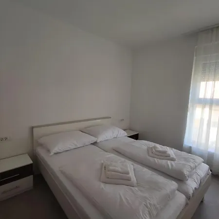Max Apartman